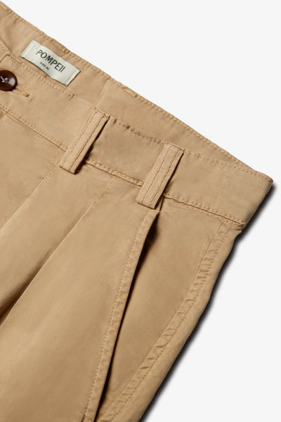 WIDE CHINO SHORTS