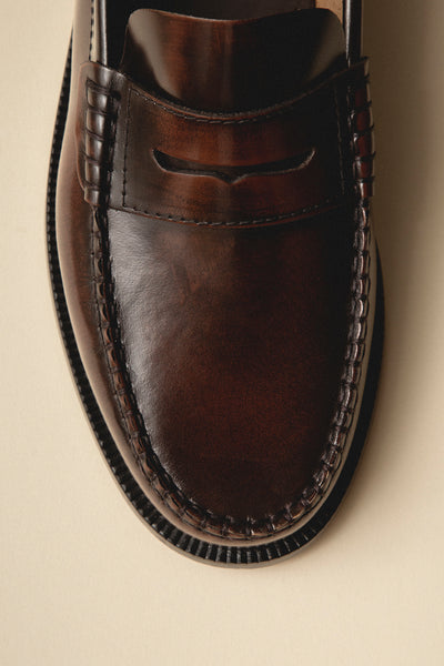 VEGA FLORENTIK BROWN