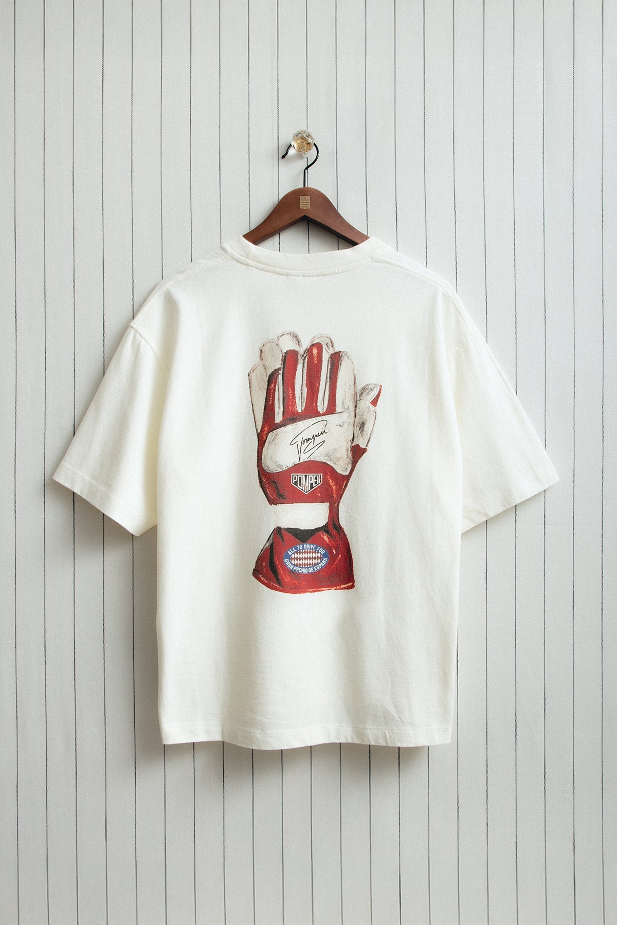 GLOVES TEE