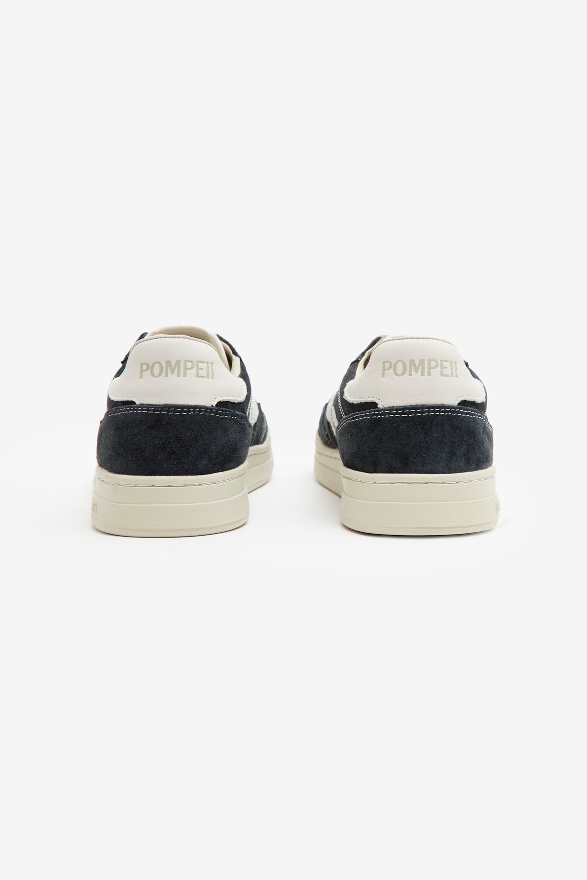 ELAN PIPPA NOBUCK DERBY