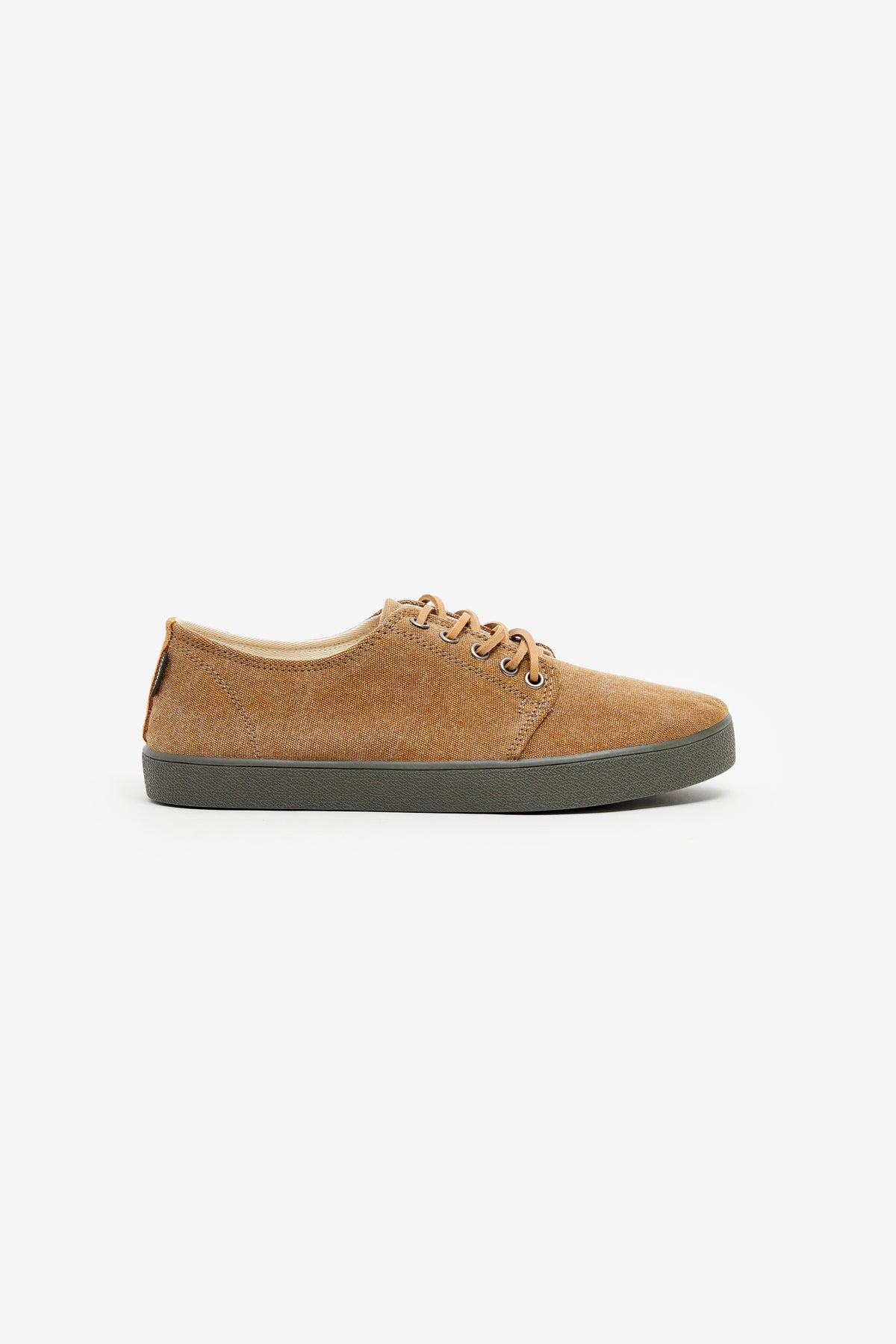 HIGBY CANVAS TAN