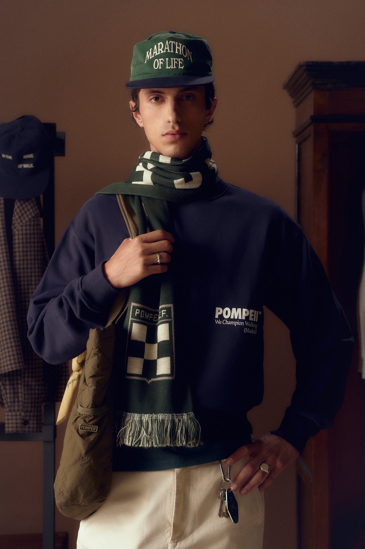 POMPEII NAVY CREW NECK