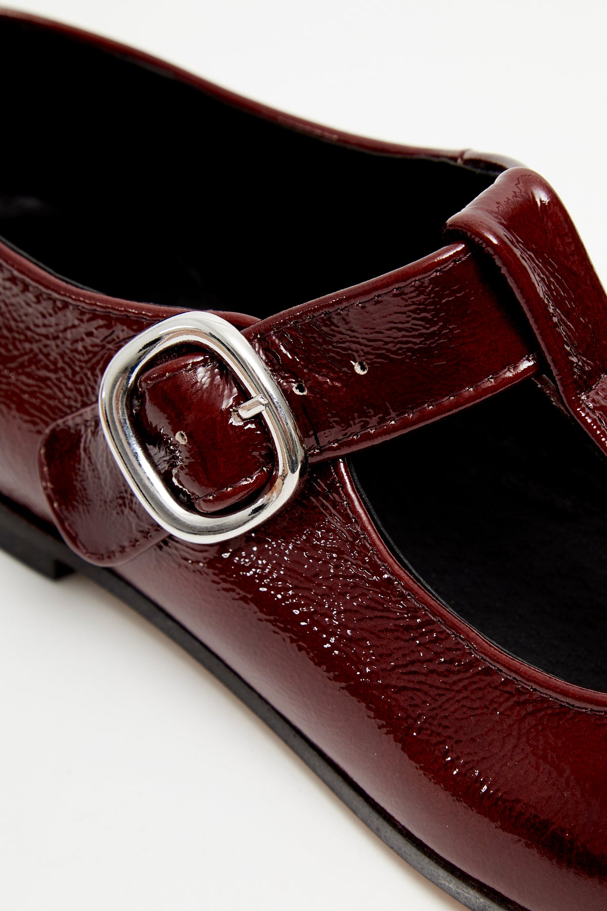 NARA PATENT LEATHER MAROON