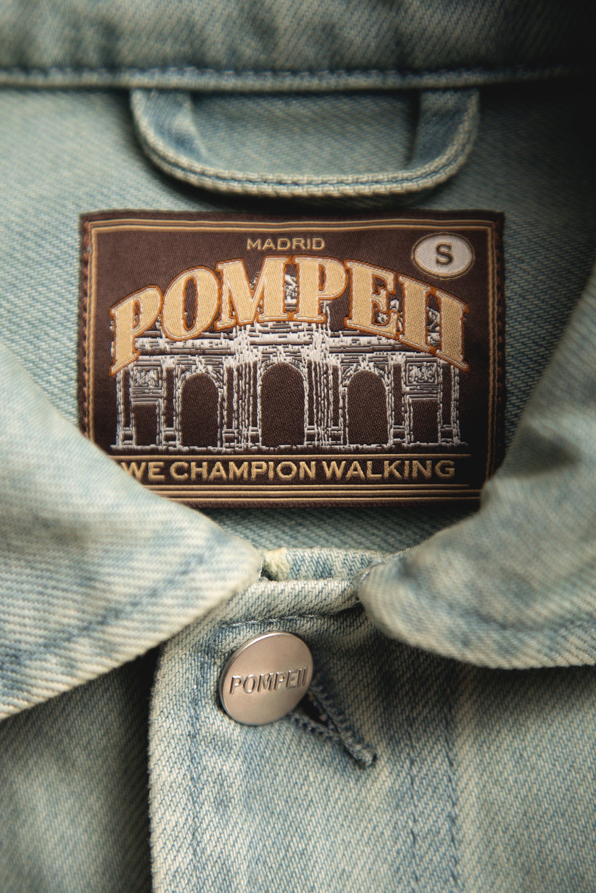 VINTAGE INDIGO DENIM CHORE JACKET