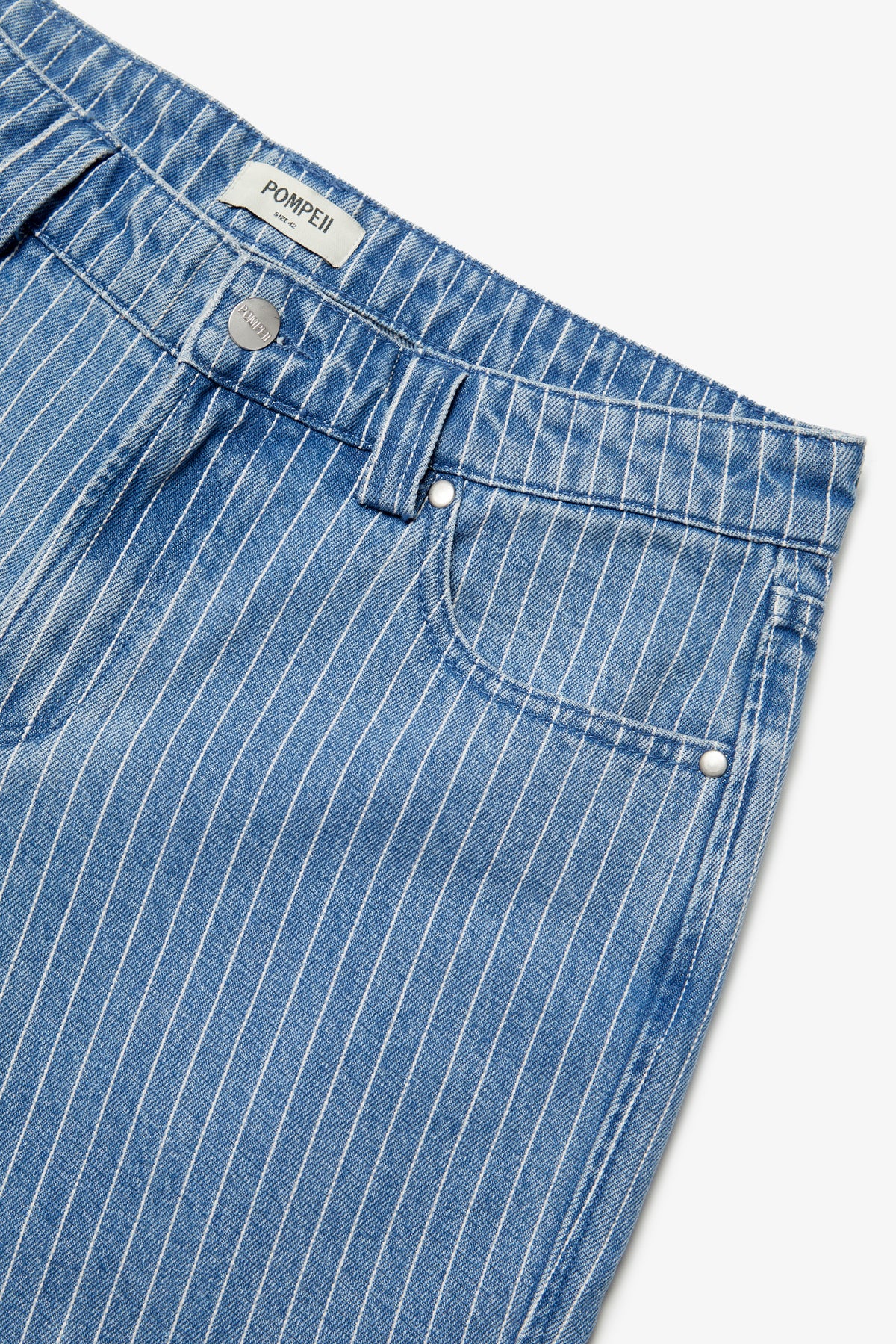 PINSTRIPE CLASSIC WASH DENIM
