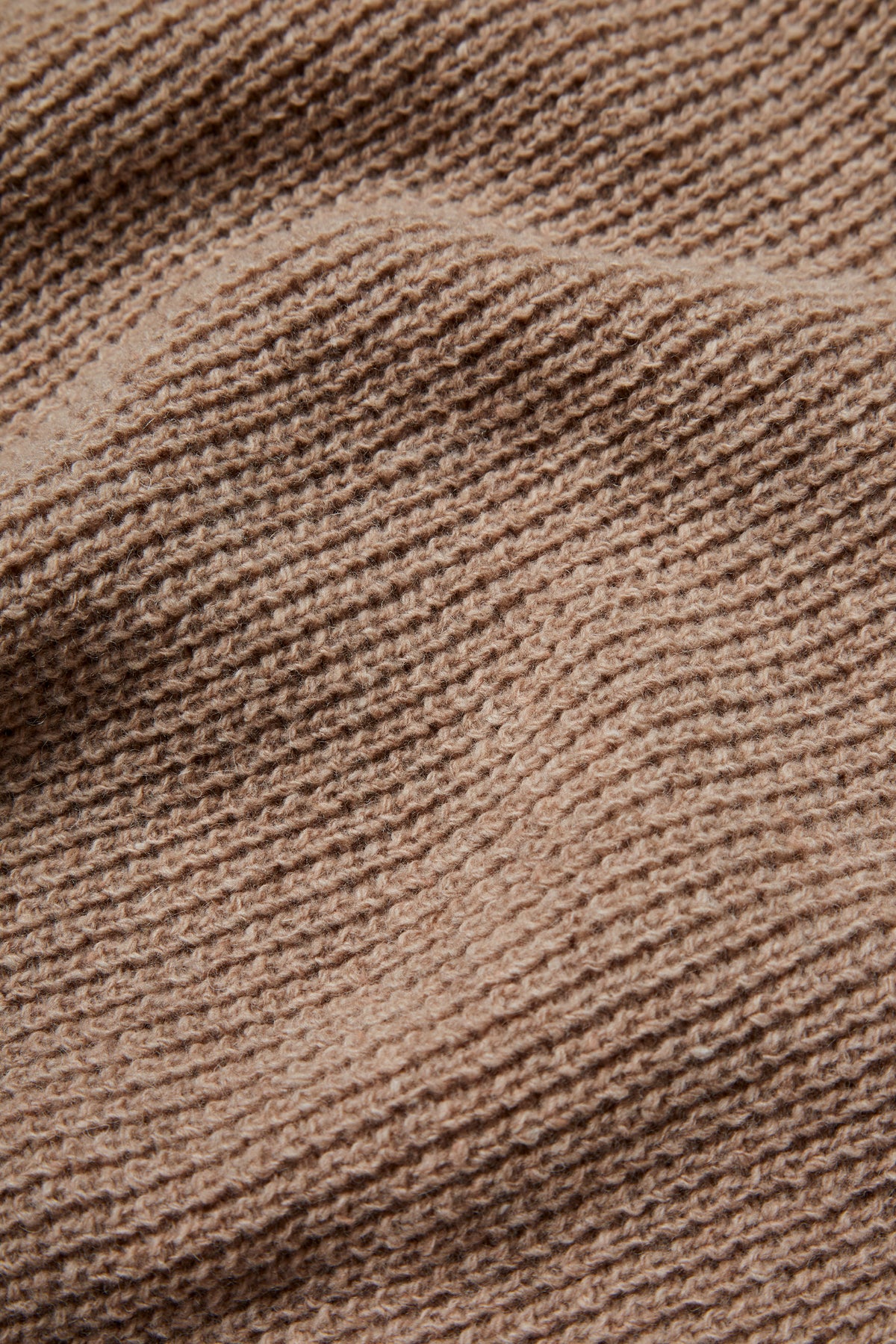 RIBBED BEIGE WOOL KNIT SWEATER