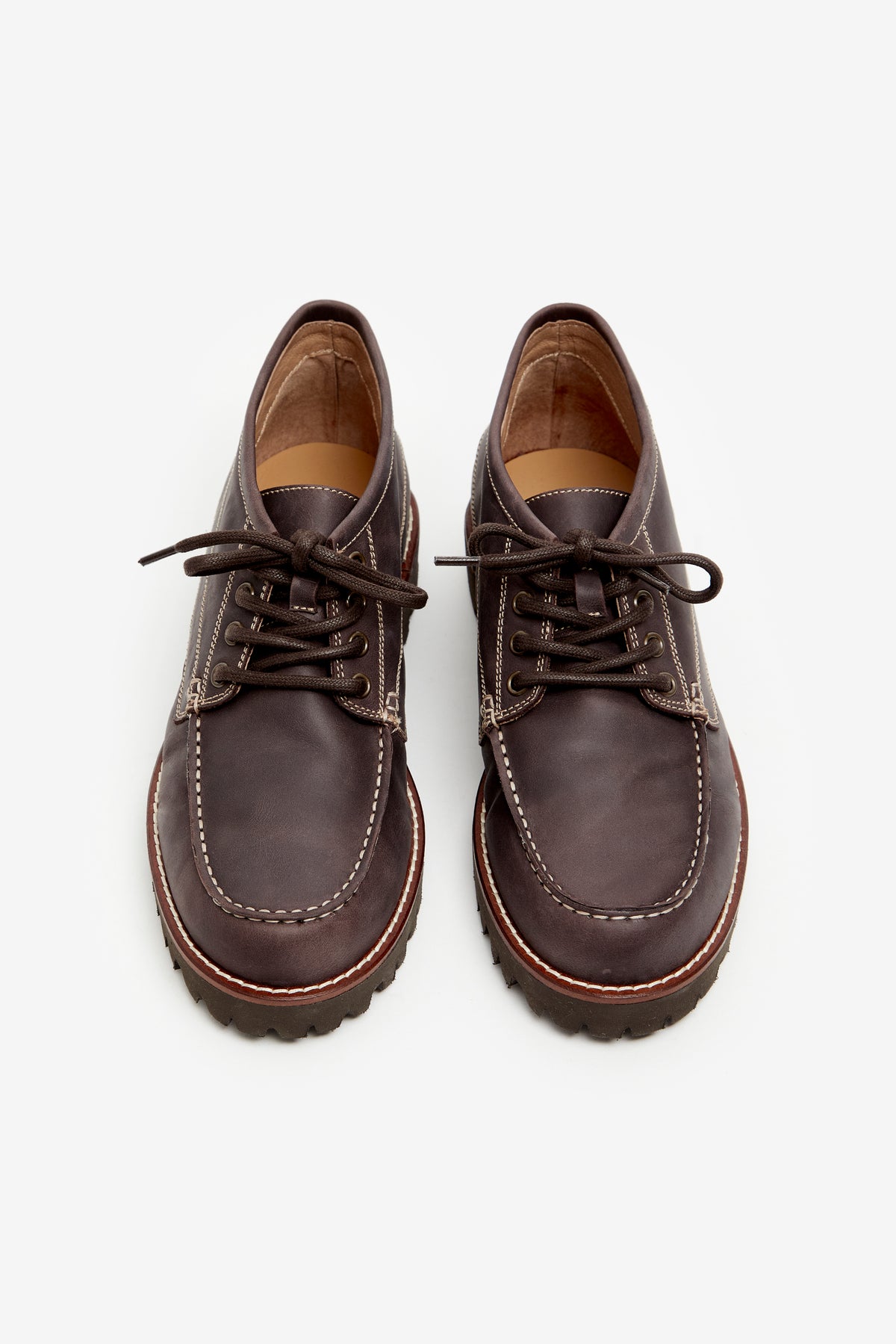TUDOR CHESTNUT