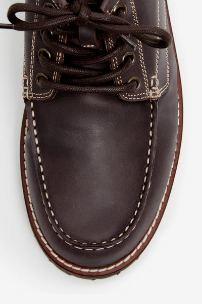 TUDOR CHESTNUT