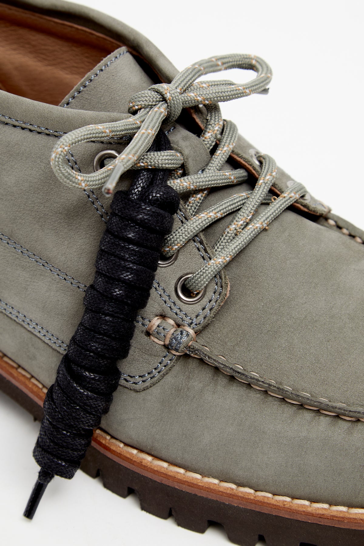 TUDOR OLIVE