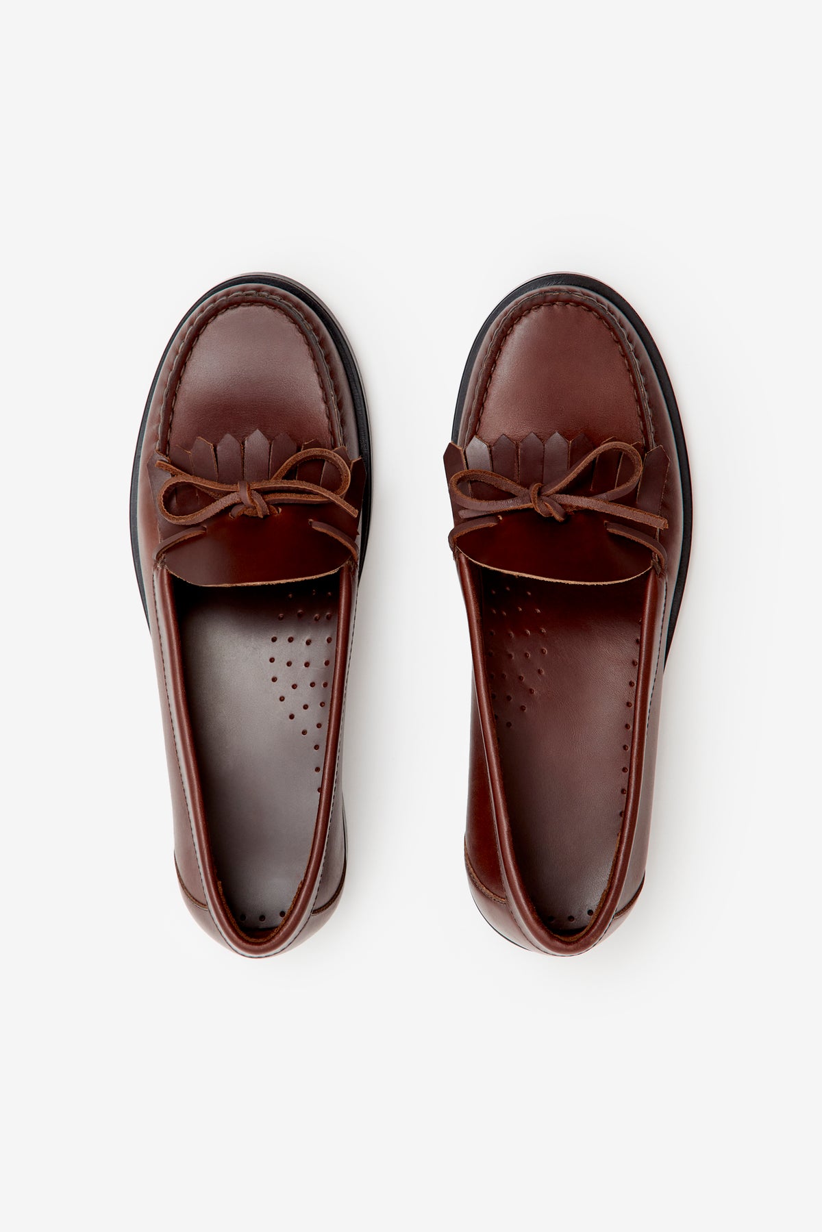 VEGA BOW LEATHER ROAST