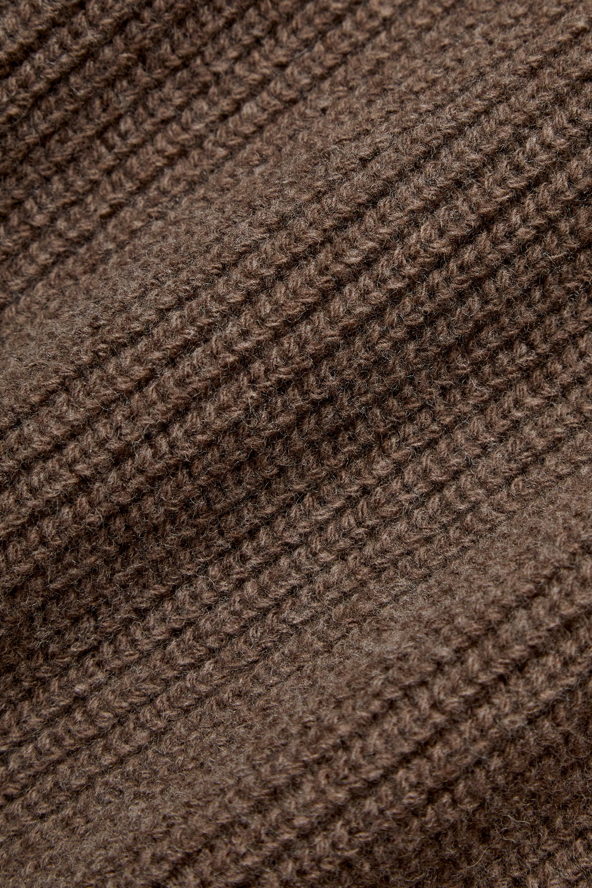 CEDAR ZIPPER SWEATER