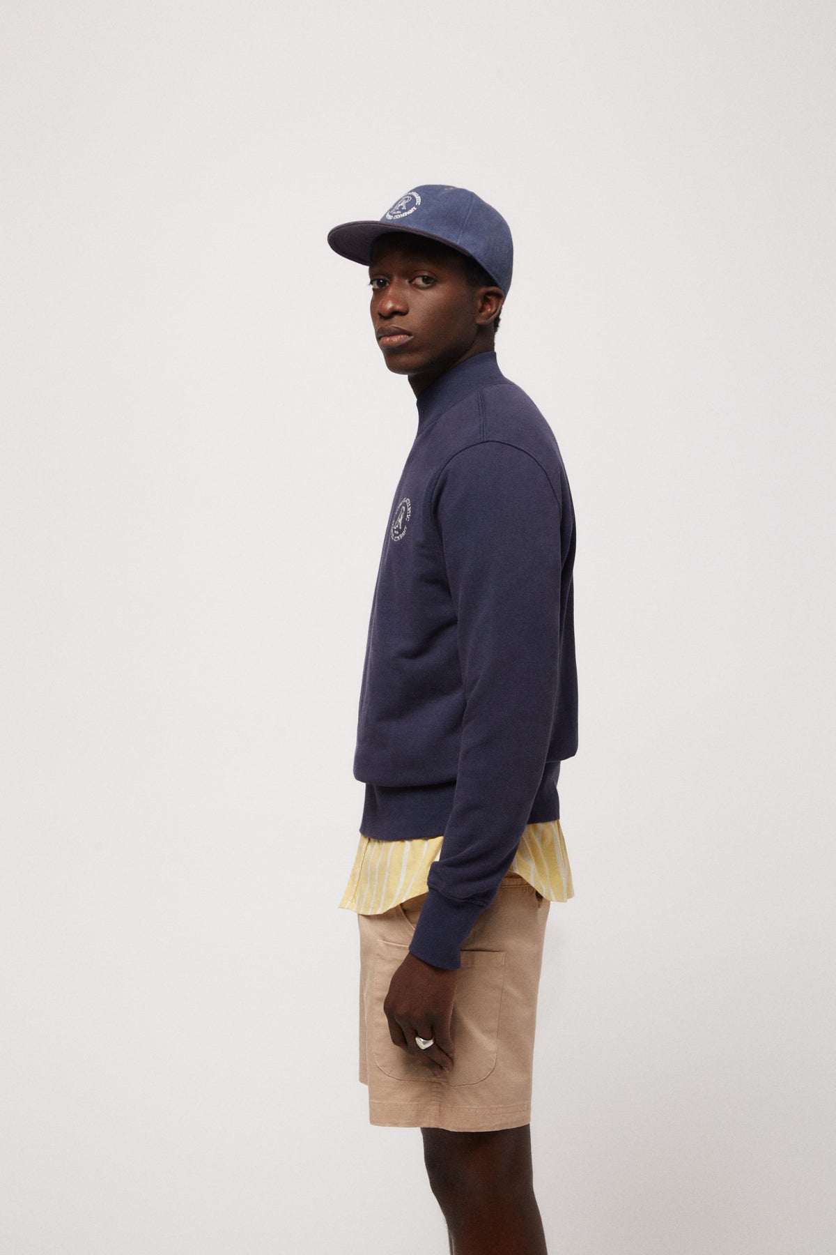 THE NAVY CROSS NECK SWEAT