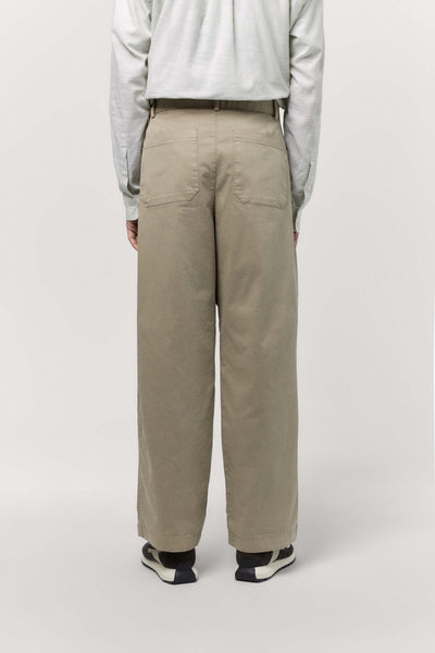 STRAIGHT FIT TROUSER