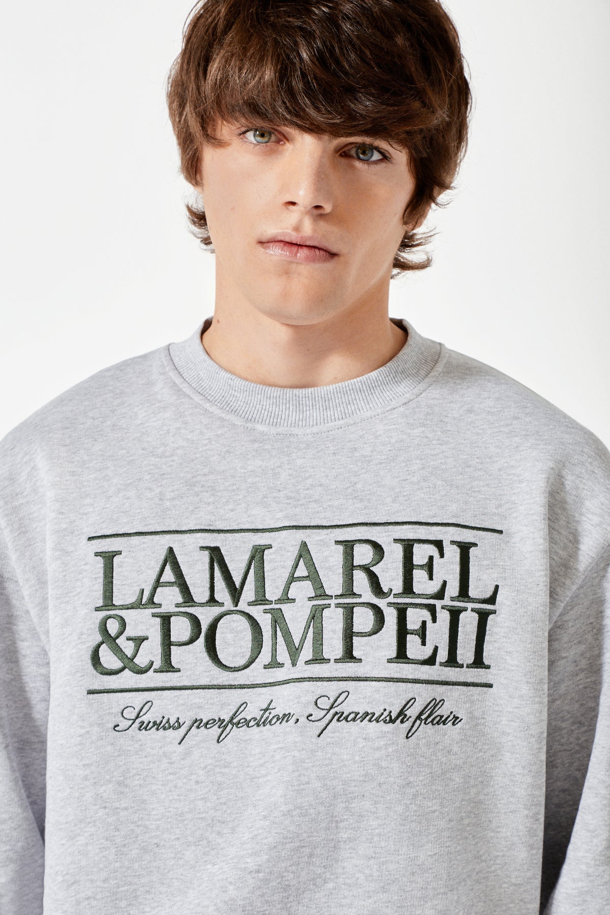 DAS POMPEJANISCHE LAMAREL SWEAT